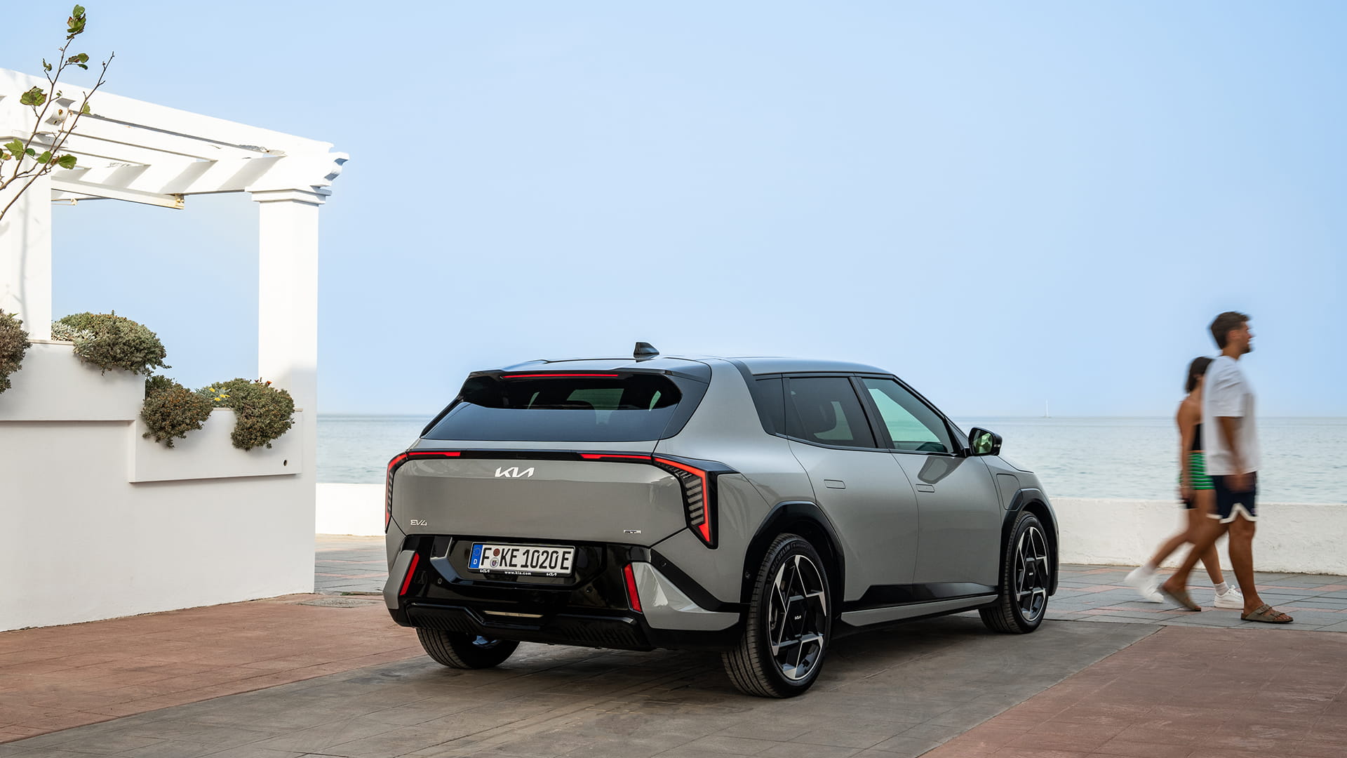 Kia EV4 – tył
