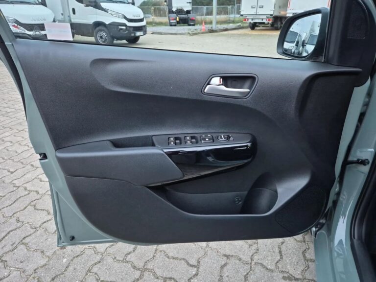 1.0 GDI • 5MT • wersja: L+ pakiet zimowy • A14 • DEMO - zdjęcie 10