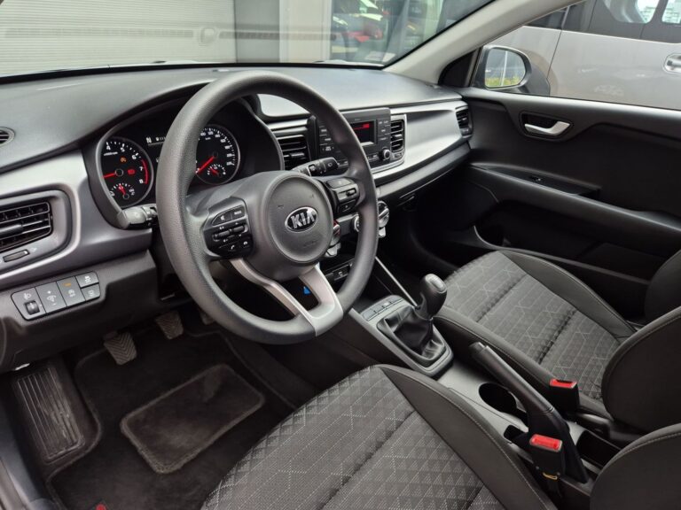 1.0 T-GDI MHEV M, Niski przebieg, Gwarancja, Salon Polska - zdjęcie 23