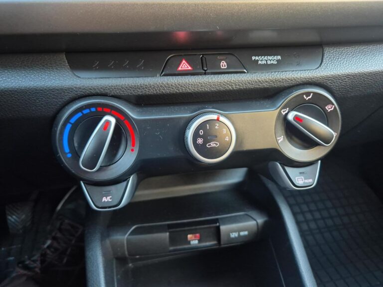 1.2 M 84 KM, salon, Polska, faktura vat - zdjęcie 20