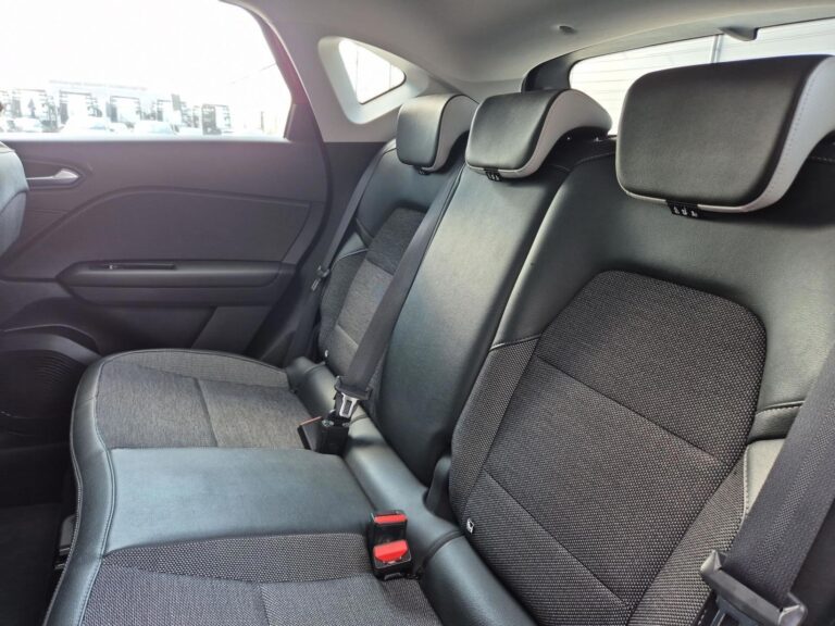 1.3 TCe mHEV Intens EDC, Salon Polska - zdjęcie 16