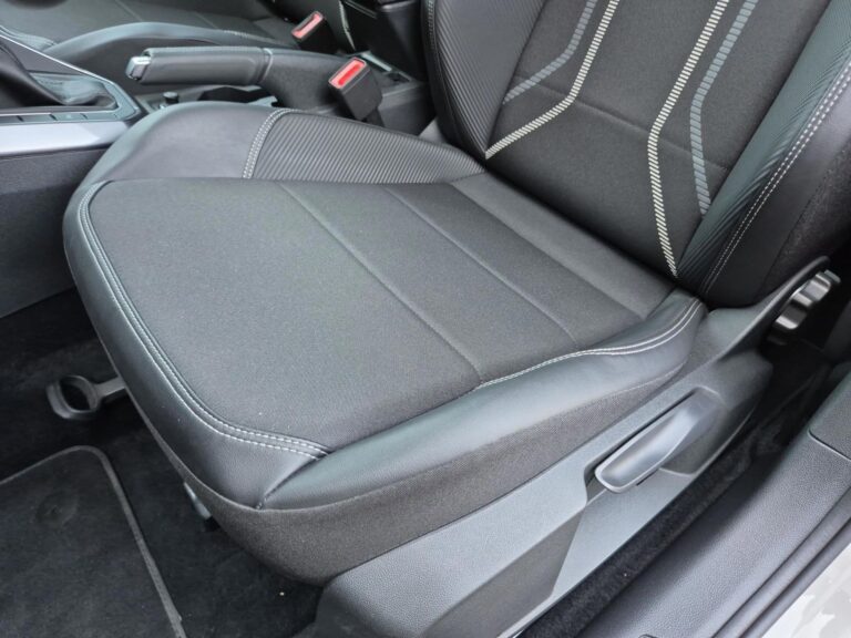1.5 TSI ACT Style DSG, Niski przebieg, Salon Polska - zdjęcie 4