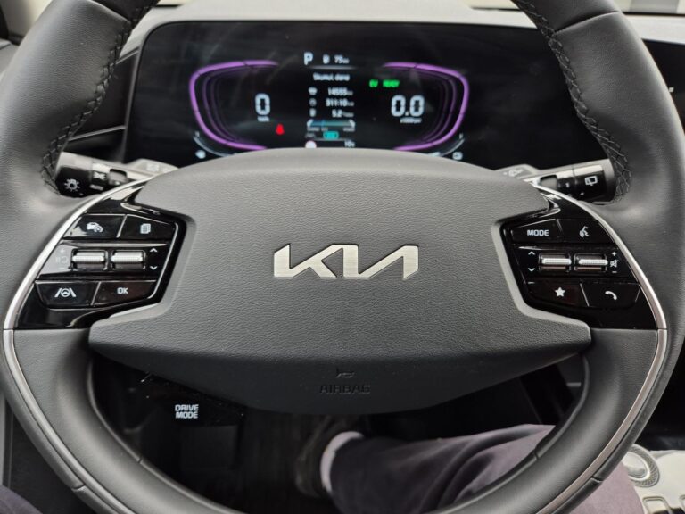 1.6 GDI Hybrid M Niski Przebieg, Gwarancja, Salon Polska - zdjęcie 22