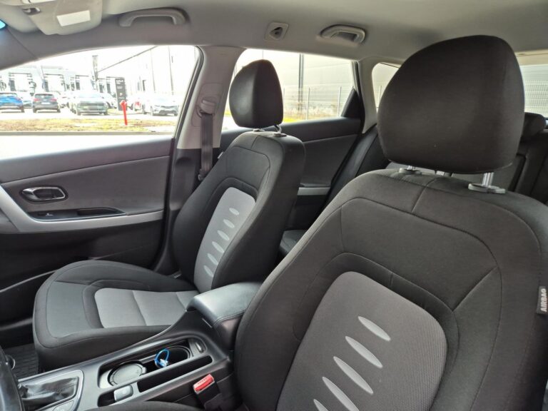 1.6 GDI L DCT, Automat, Tempomat - zdjęcie 11