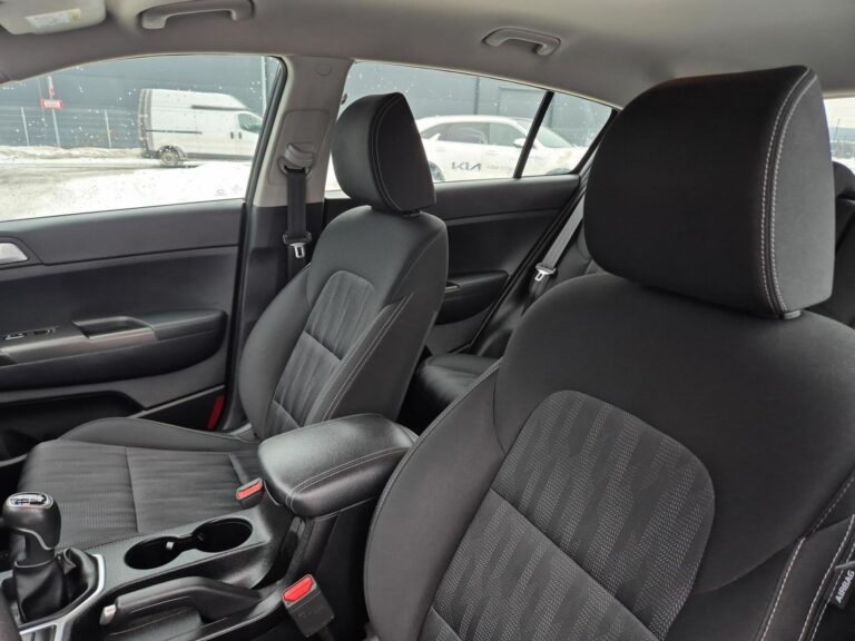 1.6 GDI S 2WD, salon, polska, faktura VAT - zdjęcie 11