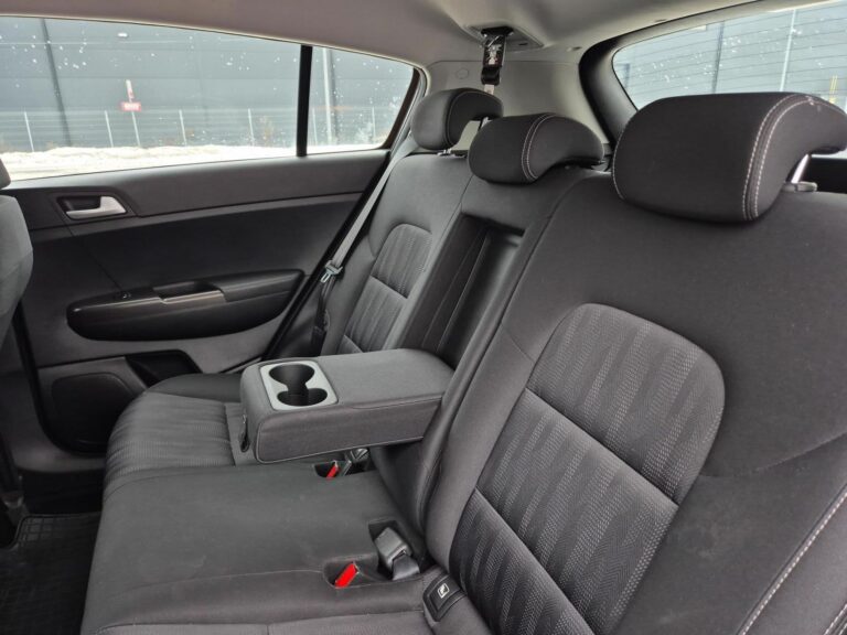 1.6 GDI S 2WD, salon, polska, faktura VAT - zdjęcie 16