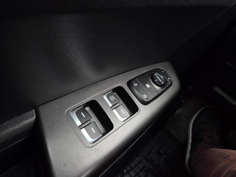 1.6 GDI S 2WD, salon, polska, faktura VAT - zdjęcie 22