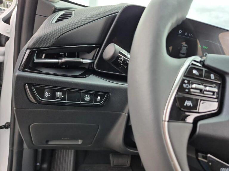 1.6 GDI • Wersja: M + Pakiet Zimowy • RABAT 21 000 pln • Inne kolory - zdjęcie 20