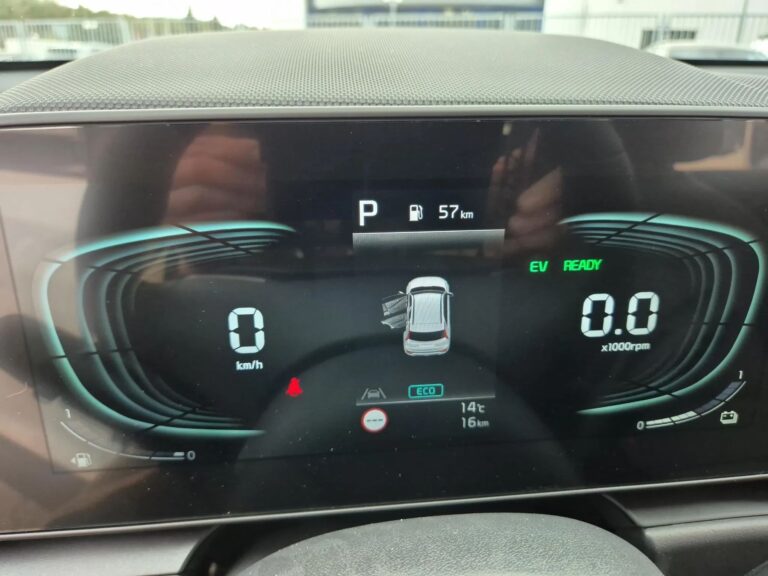 1.6 GDI • Wersja: M + Pakiet Zimowy • RABAT 24 000 pln • Inne kolory - zdjęcie 14