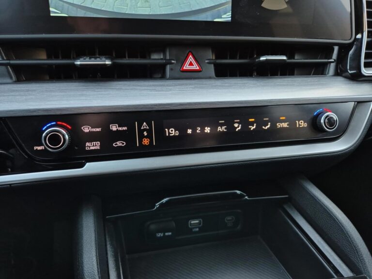 1.6 T-GDI L 2WD DCT Niski Przebieg, Salon Polska - zdjęcie 21