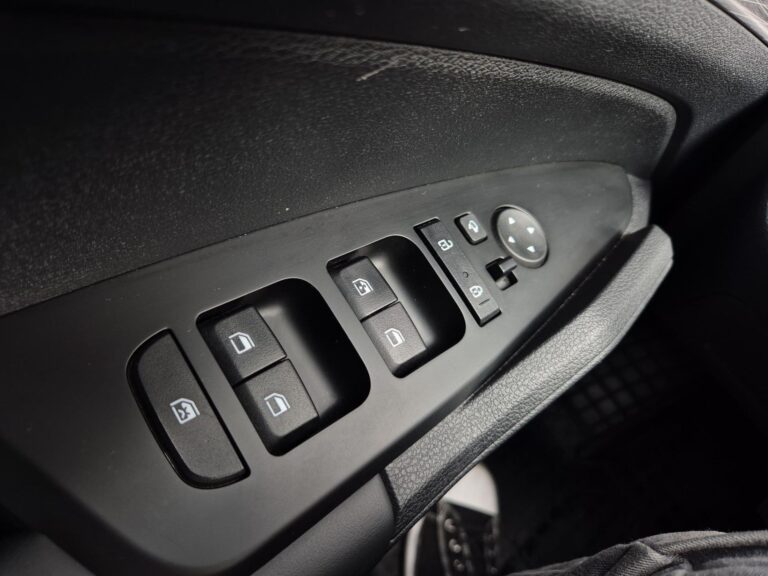 1.6 T-GDI MHEV L 2WD DCT, Salon Polska, Gwarancja - zdjęcie 18