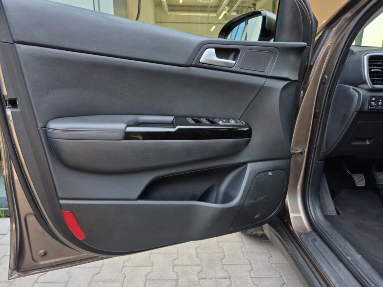 1.7 CRDI Business Line 2WD - zdjęcie 2
