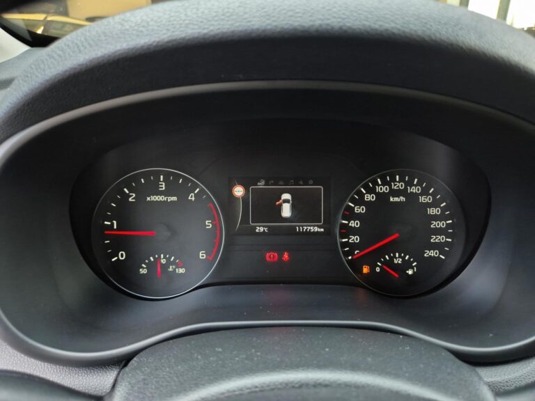 1.7 CRDI Business Line 2WD - zdjęcie 6