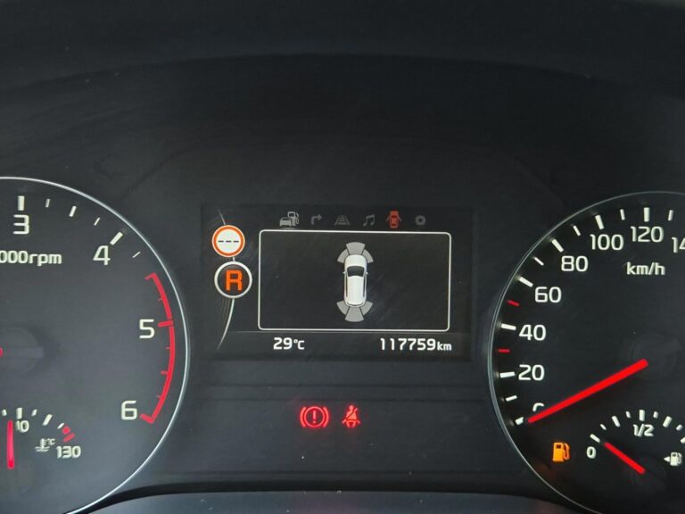 1.7 CRDI Business Line 2WD - zdjęcie 14