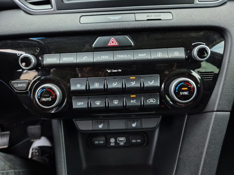1.7 CRDI Business Line 2WD - zdjęcie 15
