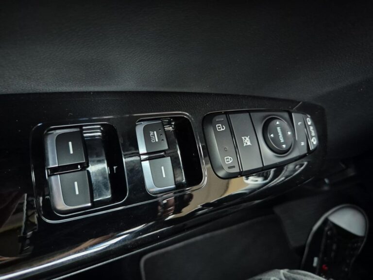 1.7 CRDI Business Line 2WD - zdjęcie 18