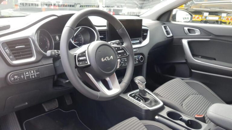 1,5T-GDI 7DCT • DEMO • wyposażenie: MY25 M+SMT - zdjęcie 9