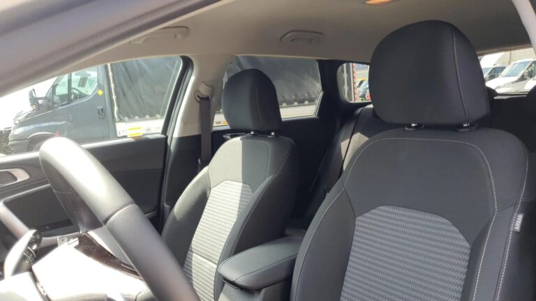 1,5T-GDI 7DCT • DEMO • wyposażenie: MY25 M+SMT - zdjęcie 11