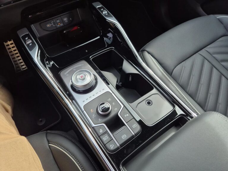 2025 • Hybryda • Napęd AWD • 6-os • PRESTIGE LINE • rabat 45 tyś - zdjęcie 15