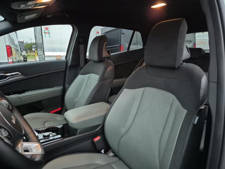 210KM • automat 6AT • HEV • Model 2025 • wersja: Anniversary - zdjęcie 11