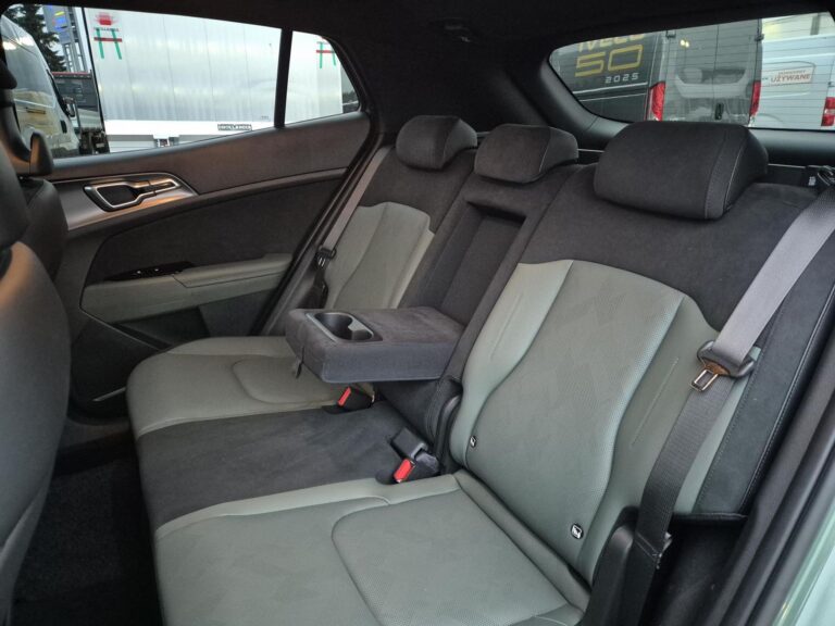 210KM • automat 6AT • HEV • Model 2025 • wersja: Anniversary - zdjęcie 17