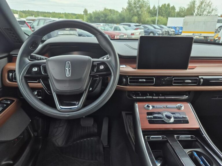 407KM, 3.0 v6, bardzo bogata opcja, salon na kołach - zdjęcie 13