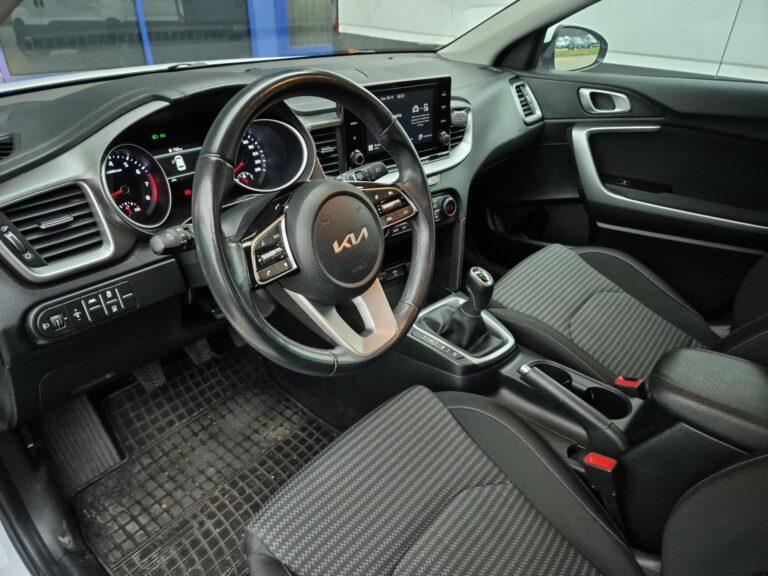 Ceed 1.5 T-GDI M 160KM, Kamera Cofania, - zdjęcie 9