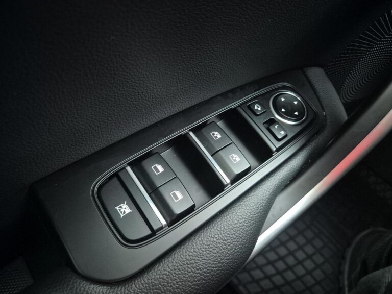 Ceed 1.5 T-GDI Tribute DCT, Gwarancja, Finansowanie - zdjęcie 26