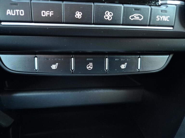 Ceed 1.5 T-GDI Tribute DCT Rocznik 2025, Gwarancja, Finansowanie - zdjęcie 22