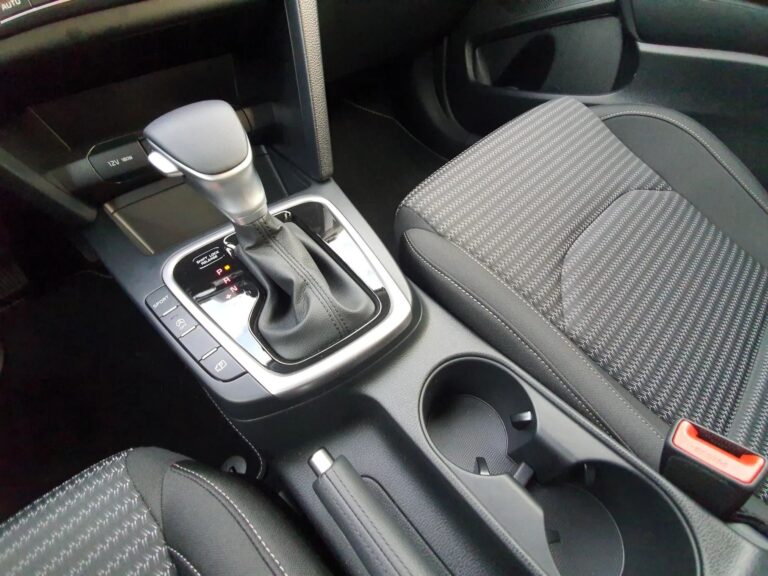 KIA CEED • 1.5 T-GDI • 7DCT • MY25 • Pakiet Smart • DEMO - zdjęcie 15