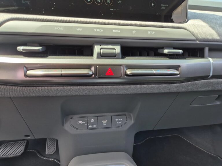 KIA EV3 • 81.4 kWh MY'25 • Wersja EARTH + AEB + HP + MET • 25tyś rabat - zdjęcie 24