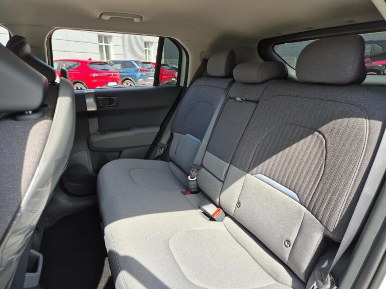 KIA EV3 • 81.4 kWh MY'25 • Wersja EARTH + AEB + HP + MET - zdjęcie 16