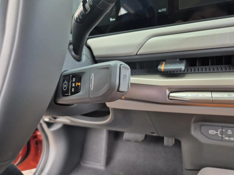 KIA EV3 • 81,4 kWh • Business Line • Pompa ciepła • Rabat 25tyś - zdjęcie 15