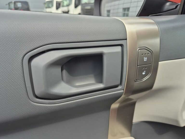 KIA EV3 • 81,4 kWh • MY2025 • Business Line • Pompa ciepła • Od ręki - zdjęcie 20