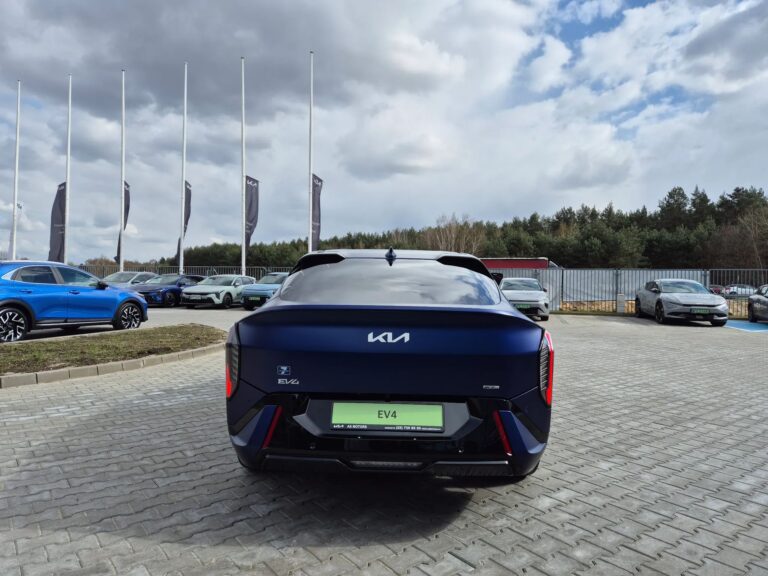 KIA EV4 FASTBACK GT-LINE • LR 81,4 kWh • MY26 • Bogate wyposażenie - zdjęcie 4