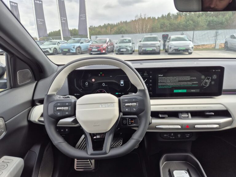 KIA EV4 FASTBACK GT-LINE • LR 81,4 kWh • MY26 • Bogate wyposażenie - zdjęcie 13