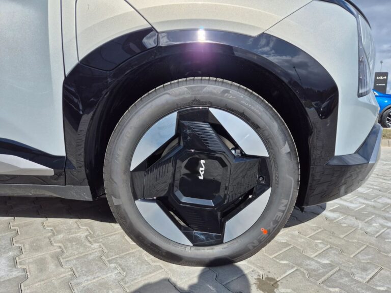 KIA EV5 EARTH • 81,4 kWh • MY26 • Nowoczesny SUV EV • Rabat 30 tyś - zdjęcie 17