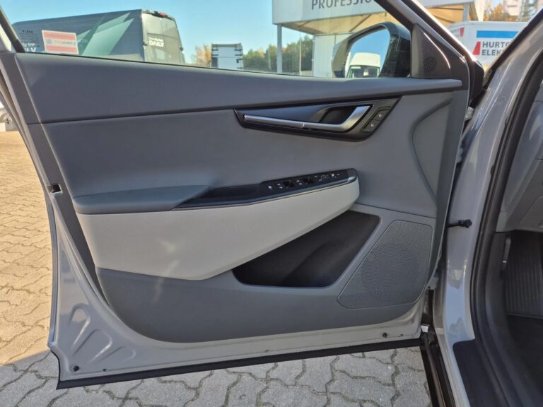 KIA EV6 • 84 KWH • wersja wyposażenia: EARTH • dopłata NaszEAuto! - zdjęcie 10