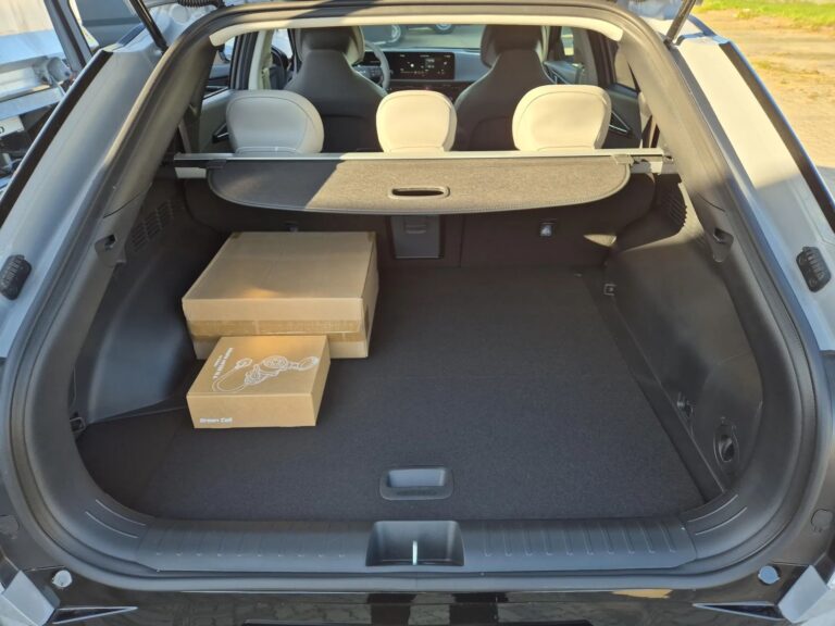 KIA EV6 • 84 KWH • wersja wyposażenia: EARTH • dopłata NaszEAuto! - zdjęcie 17