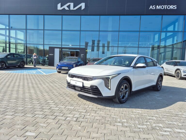 Kia K4 1.6 T-GDI 7DCT • Wersja M + Pakiet Zimowy • Wyprzedaż 4000 pln - zdjęcie 1