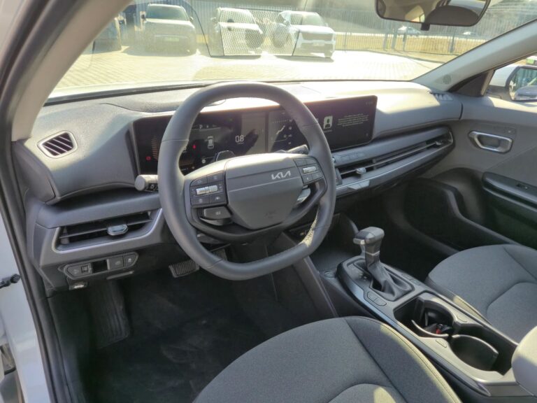 Kia K4 1.6 T-GDI 7DCT • Wersja M + Pakiet Zimowy • Wyprzedaż 4000 pln - zdjęcie 9