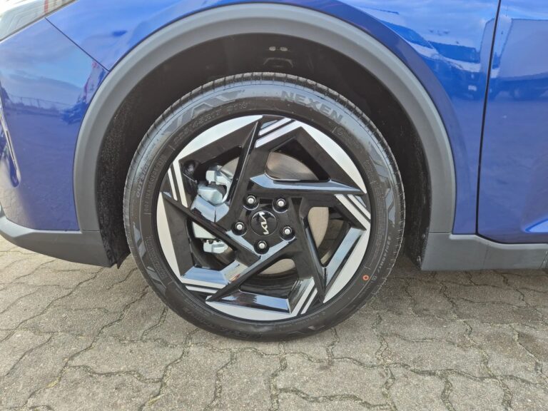 KIA K4 • 150 KM • Potrójny ekran • LED • Komfort + Bezpieczeństwo - zdjęcie 21