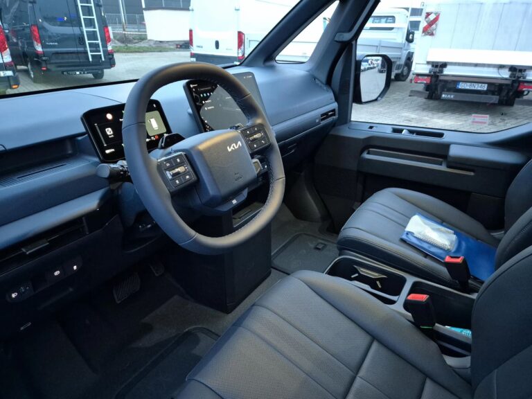 KIA PV5 • 5-osobowy • 71,2 kWh • Długi zasięg • Nowoczesny design - zdjęcie 9