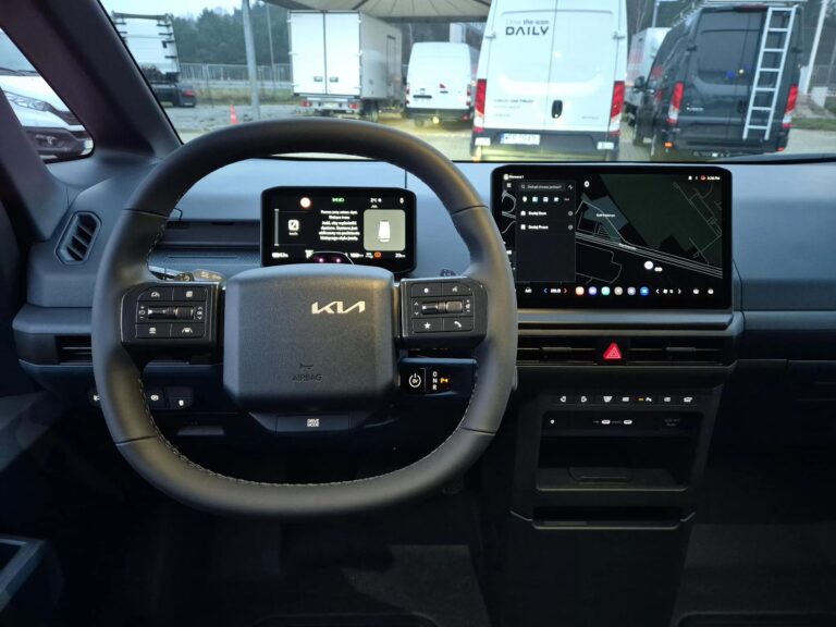 KIA PV5 • 5-osobowy • 71,2 kWh • Długi zasięg • Nowoczesny design - zdjęcie 13