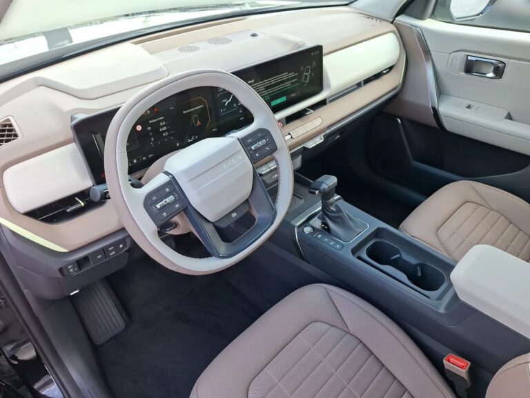 Kia Seltos 1.6 T-GDI 180KM 7DCT Business Line | 360° | Harman Kardon - zdjęcie 2