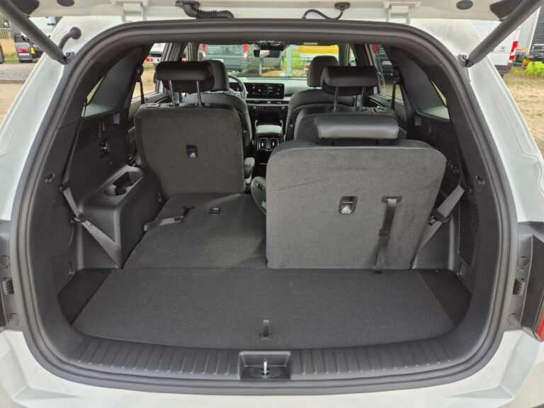 KIA SORENTO • HEV • 6AT • 4WD • 6miejsc • DEMO - zdjęcie 9