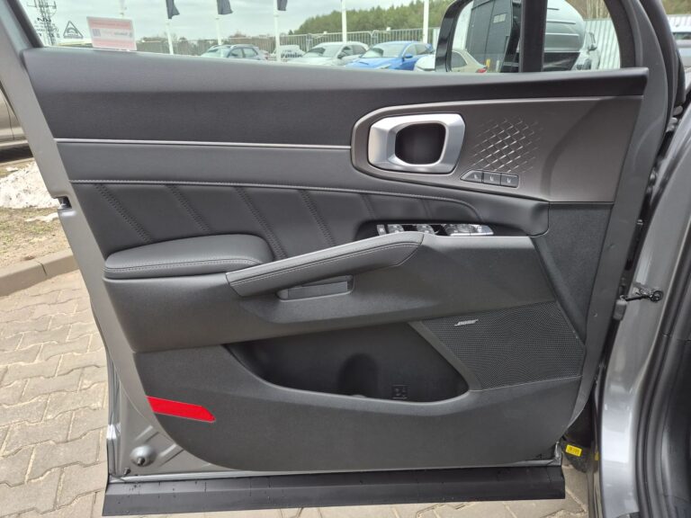 KIA Sorento • ostatnie diesle z 2025 roku  • Rabat 30 000 pln - zdjęcie 10