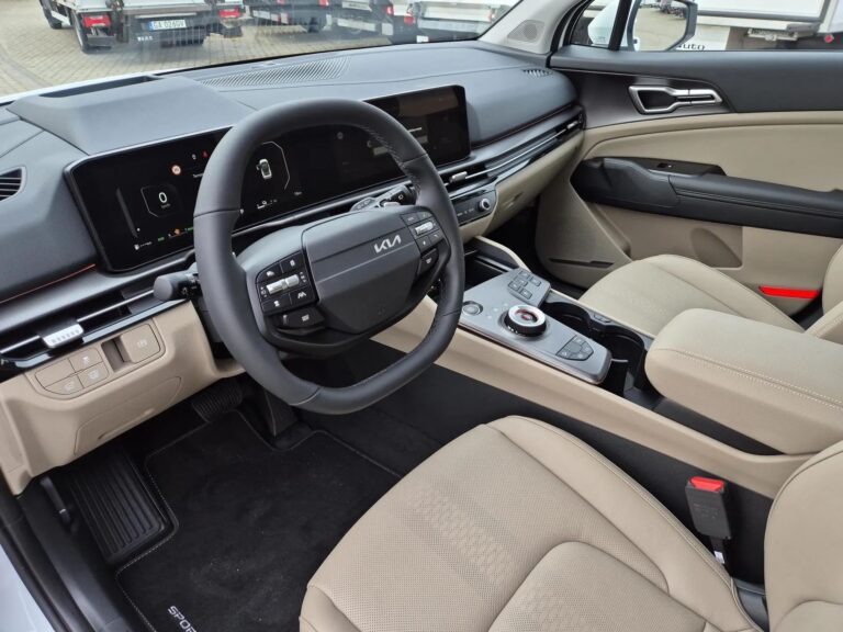 KIA SPORTAGE • 1.6 T-GDI 6AT • AWD • Hybryda • business line +AEB+PNS - zdjęcie 9