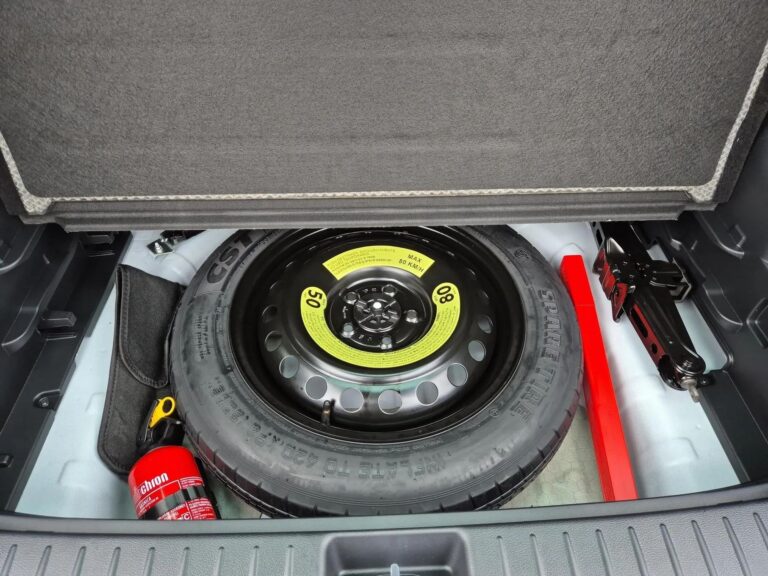 KIA SPORTAGE • 1.6 T-GDI 6AT • AWD • Hybryda • business line +AEB+PNS - zdjęcie 19