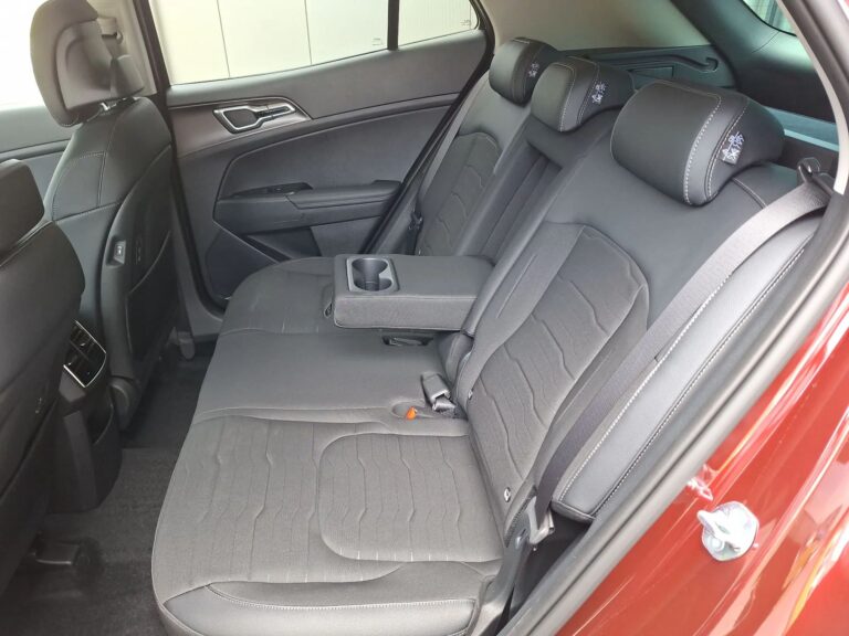 Kia Sportage 1.6 T-GDI HEV 6AT FWD | L+TEC Anniversary | MY26 - zdjęcie 3
